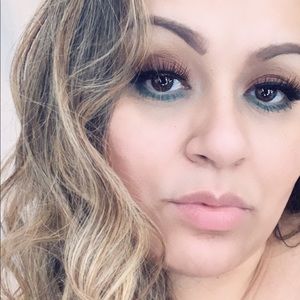 Meet your Posher, Veronica